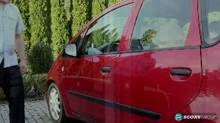 �������� HartlovaKnocked-����� ��������